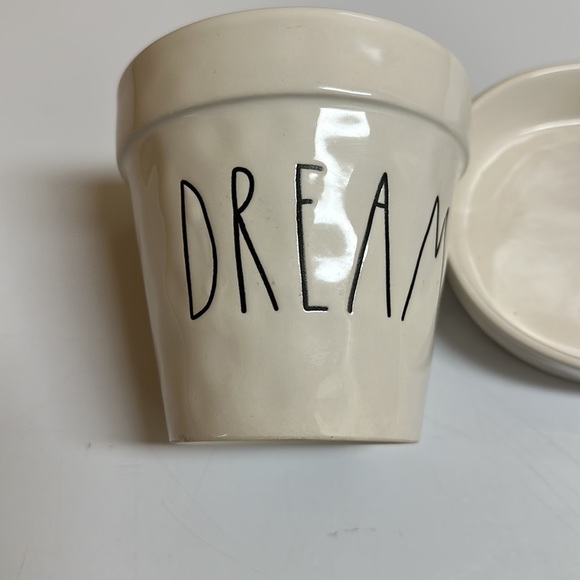 ❌SOLD❌ NWOT! Rae Dunn Tray with 3 Flower Pots. THINK SPRING! - Picture 2 of 8